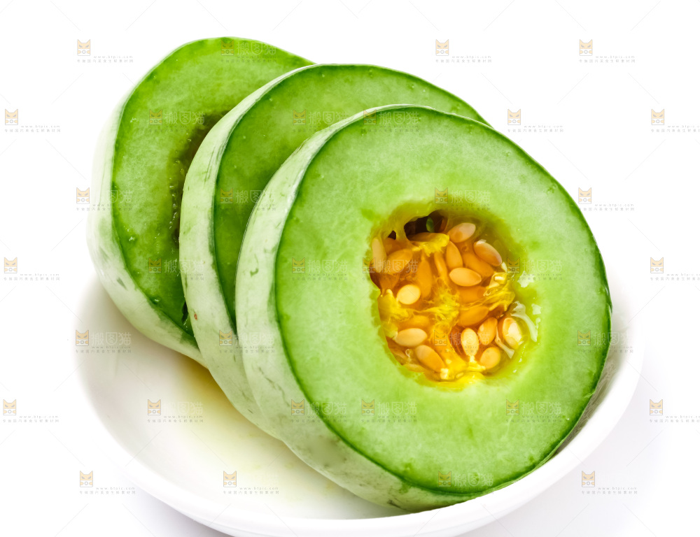 盘子里装着羊角蜜