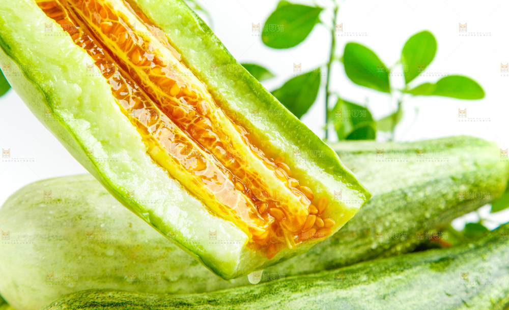 白底上的羊角蜜