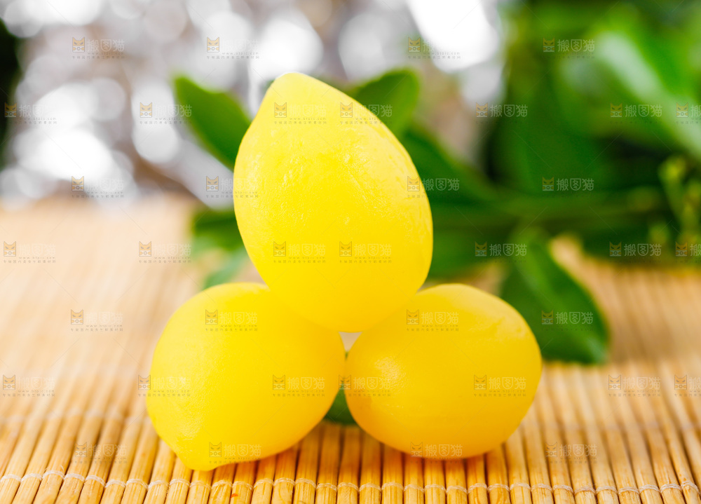 木底上的潮汕黄橄榄