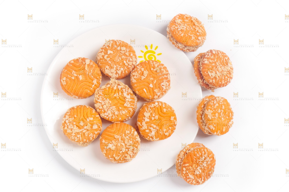 白底上的饼干