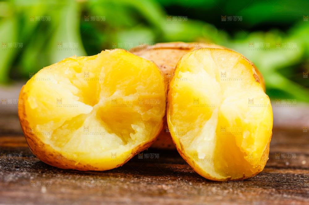 木底上放着云南土豆