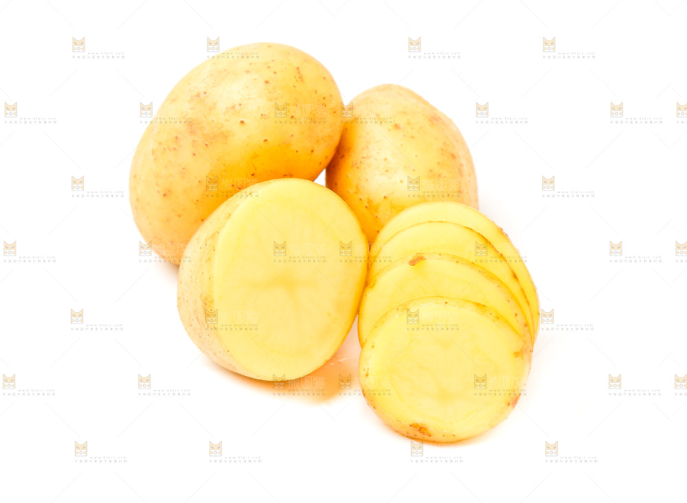 白底上放着云南黄心土豆