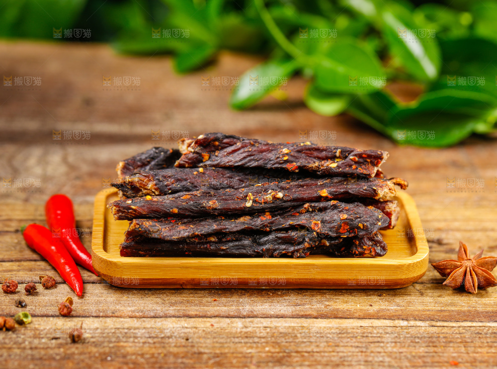 木底上的牛肉干