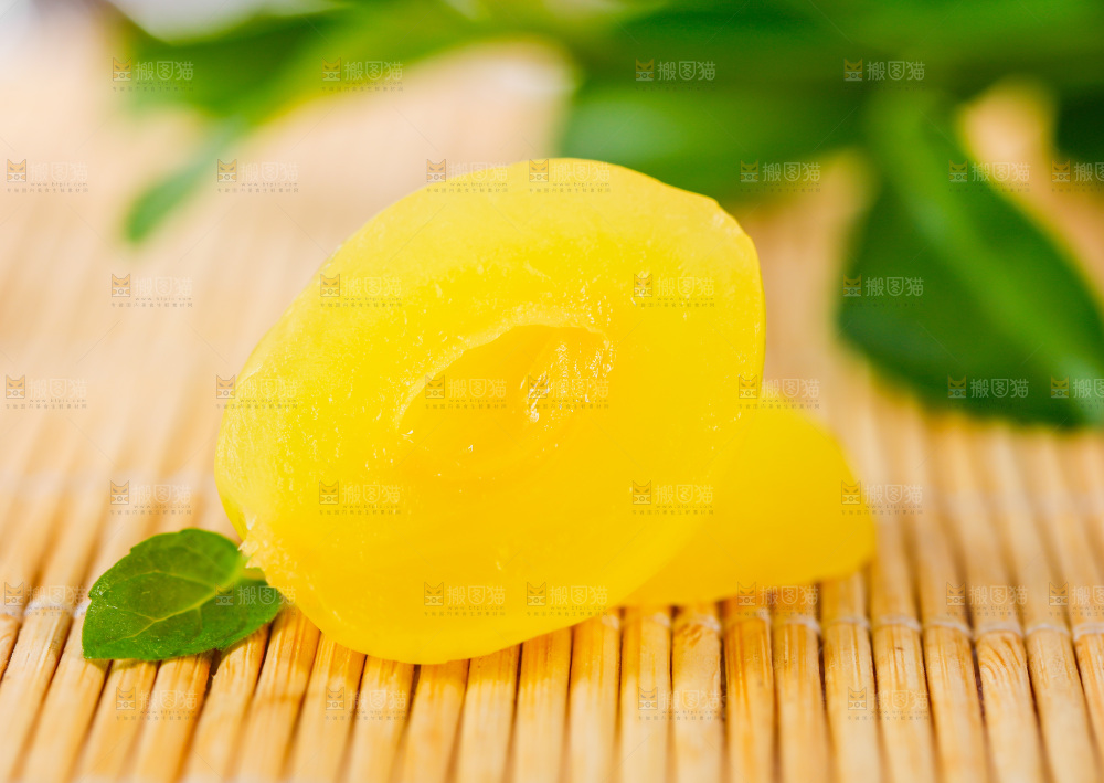木底上的潮汕黄橄榄
