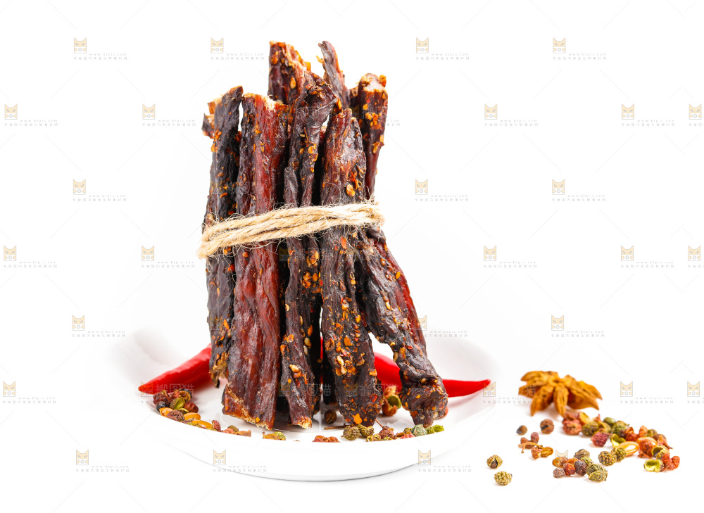 白底上的牛肉条