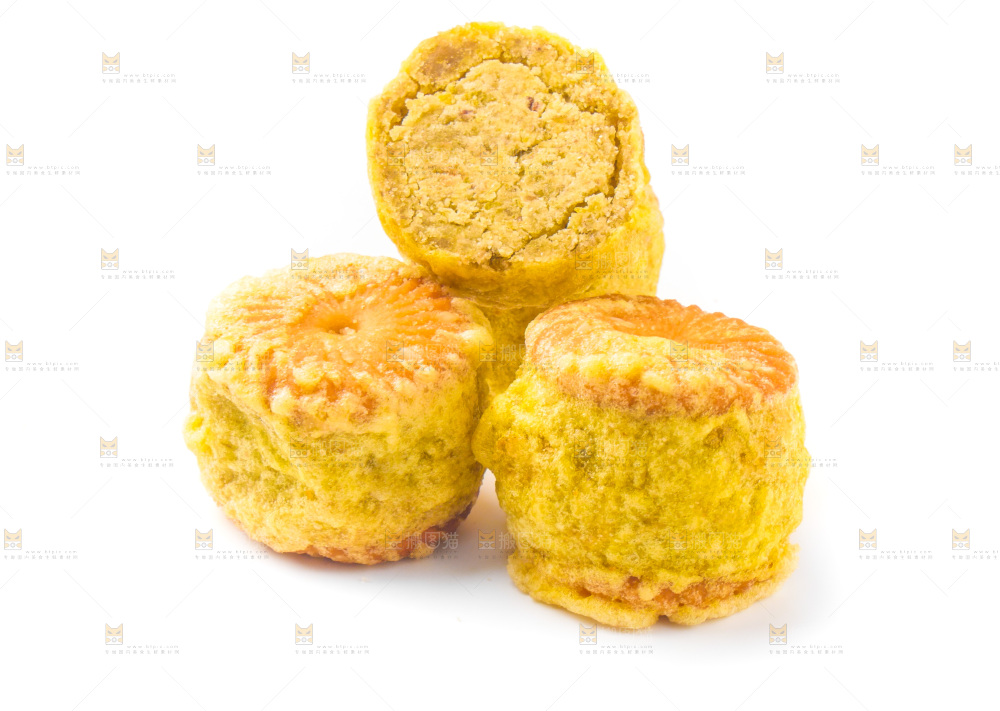 白底上的绿豆饼