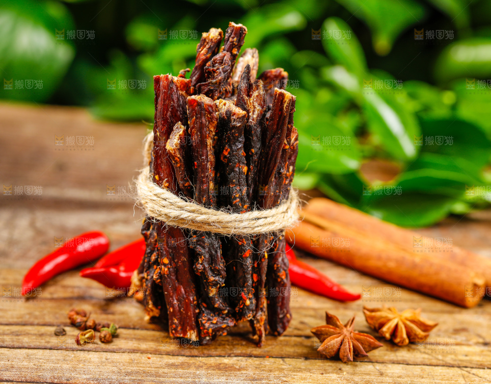 木底上的牛肉干