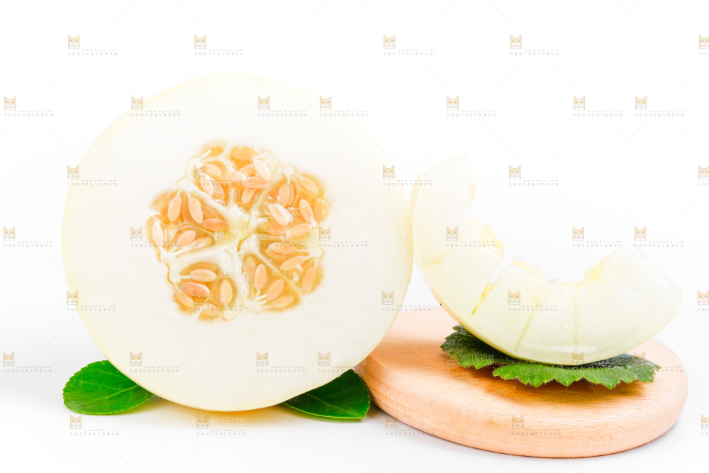 木板上的甜瓜