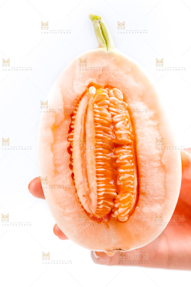 手拿东方蜜瓜