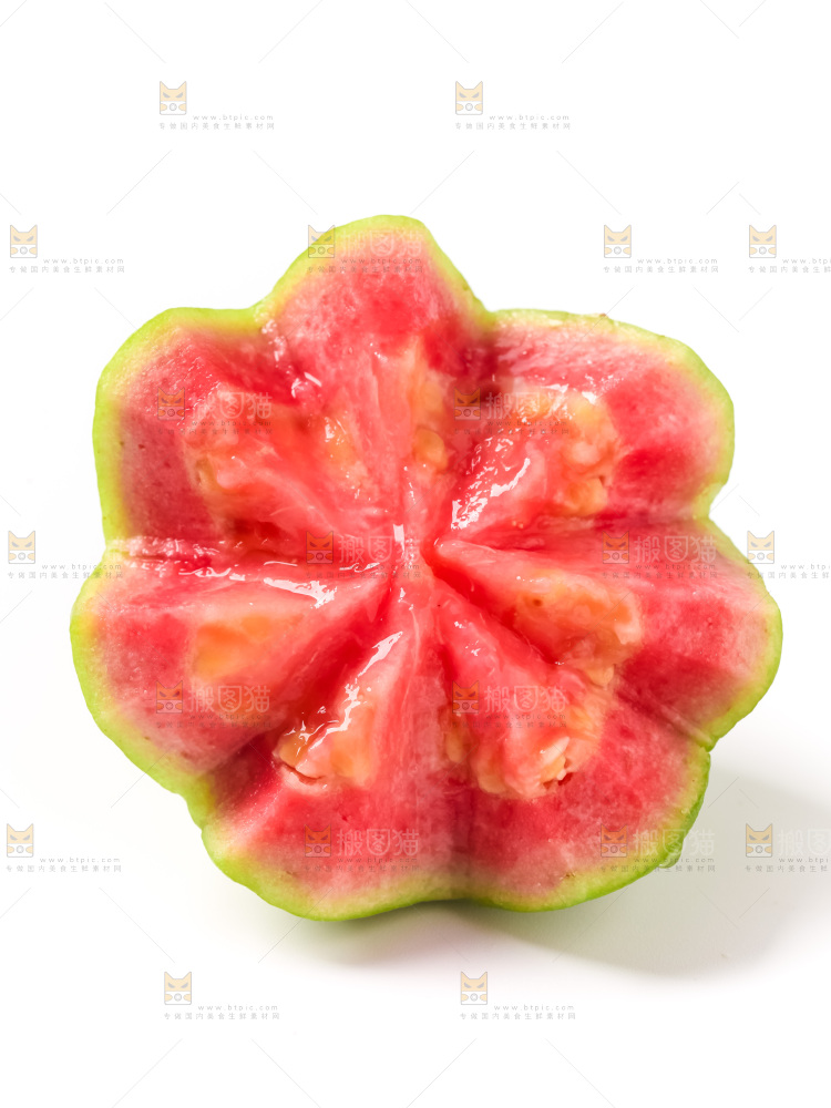 白底上放着红心芭乐