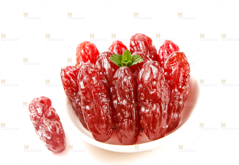 白底上放着紫薯仔