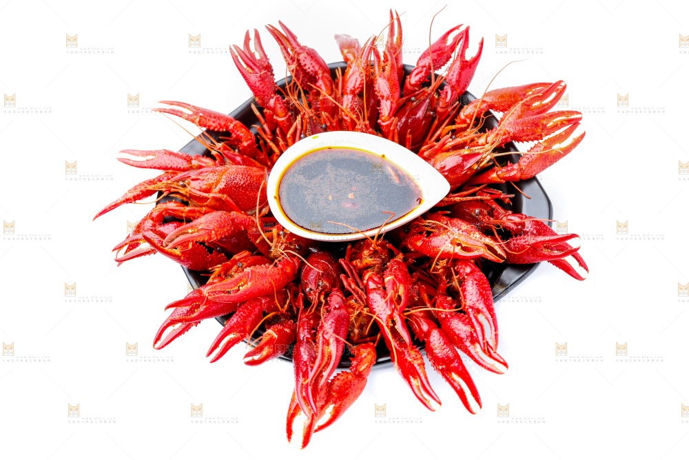 盘子里的清蒸小龙虾