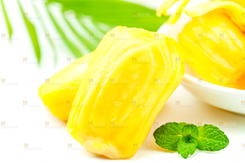 白底上放着海南菠萝蜜