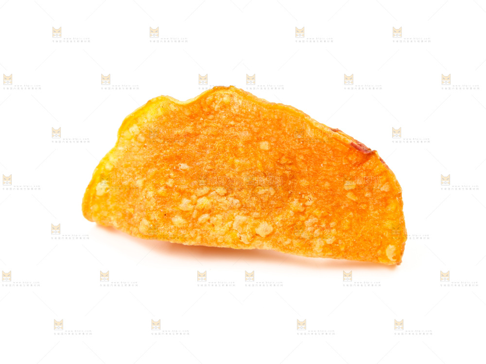 白底上放着红薯片