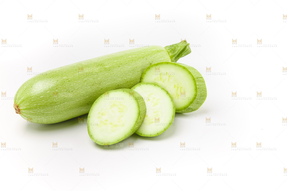 白底上放着西葫芦