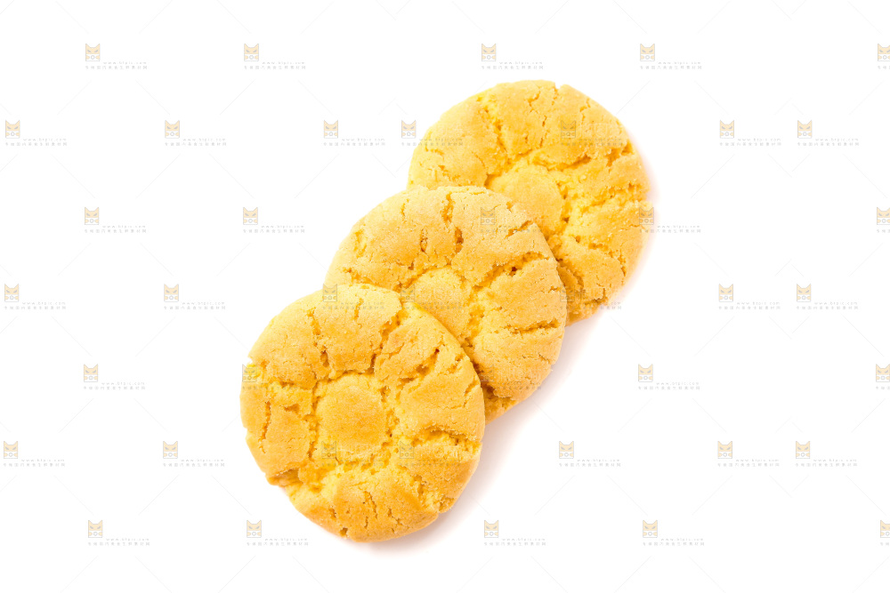 白底上放着桃酥饼