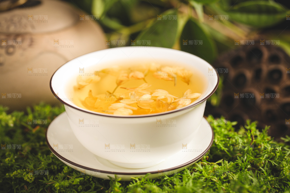 一杯茉莉花茶