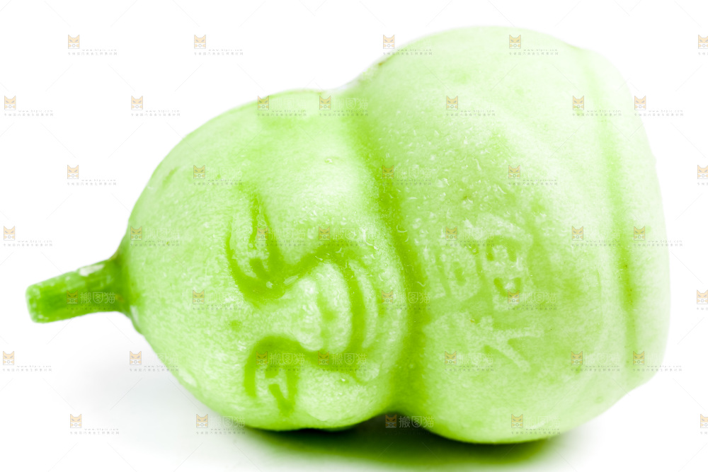 白底上的福娃人参果