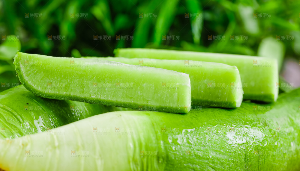 一堆水果萝卜
