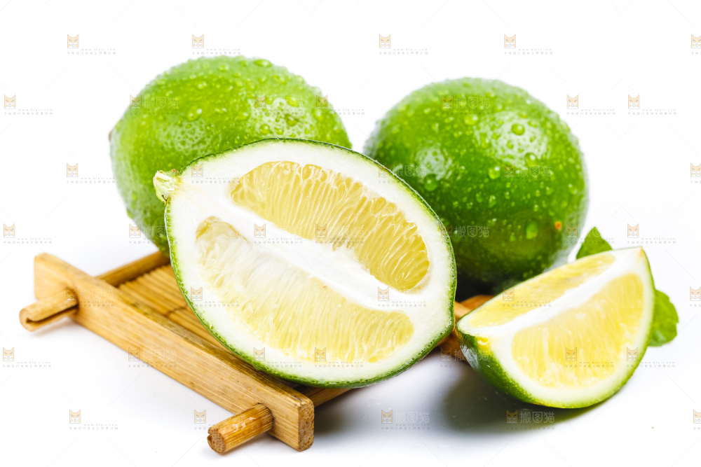 白底上的青柠