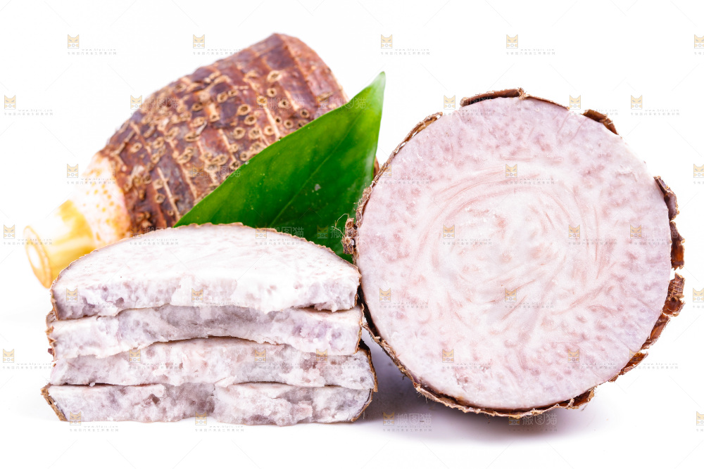 白底上放着香芋