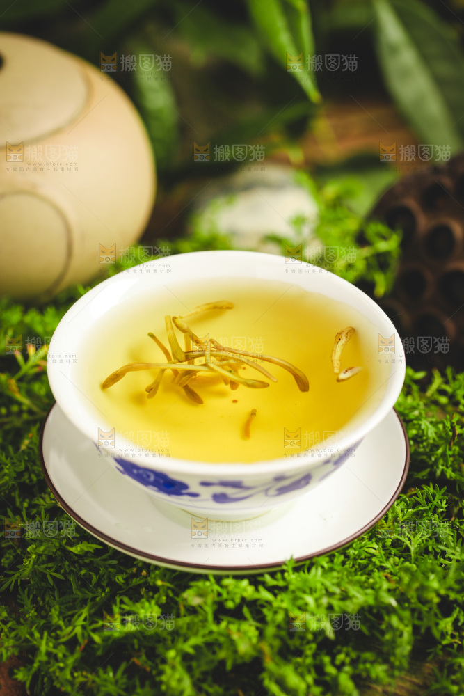 一杯金银花茶