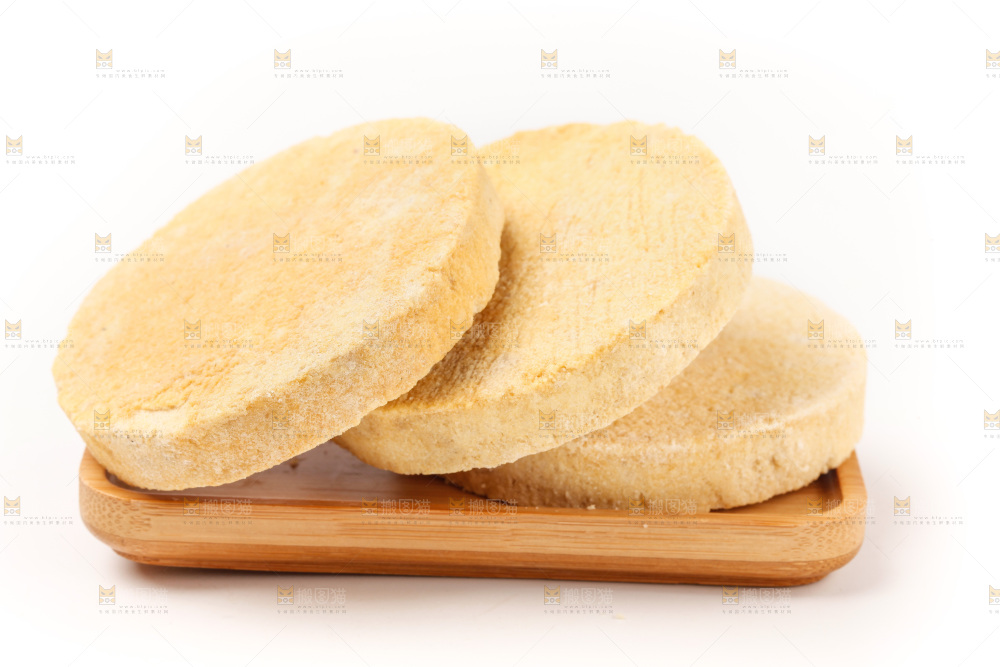 白底上的烟饼