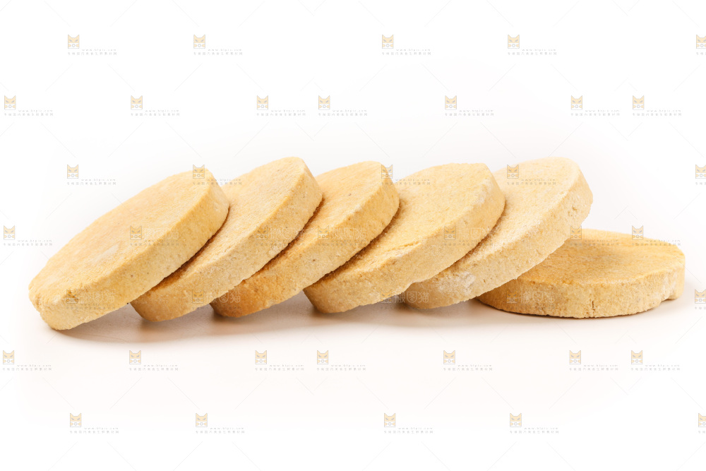 白底上的烟饼