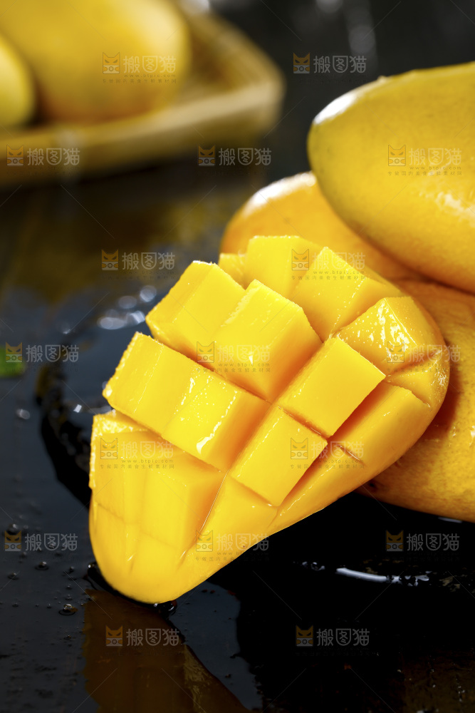 一堆海南小台农芒果