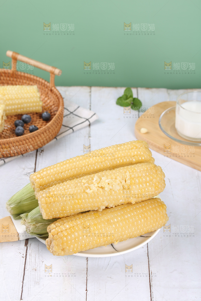 一盘东北白糯玉米