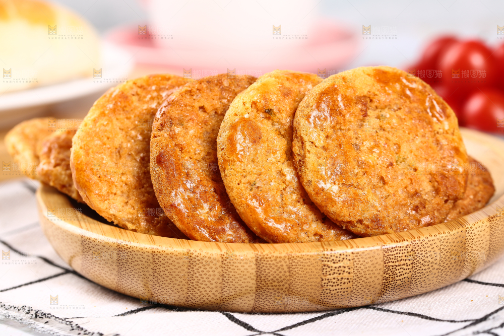 一盘广式鸡仔饼