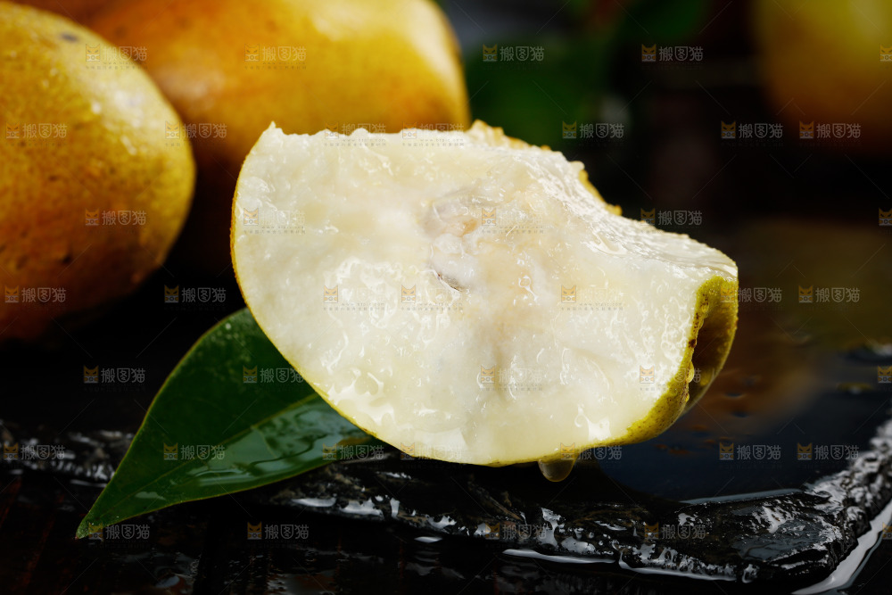 黑底上的香酥梨