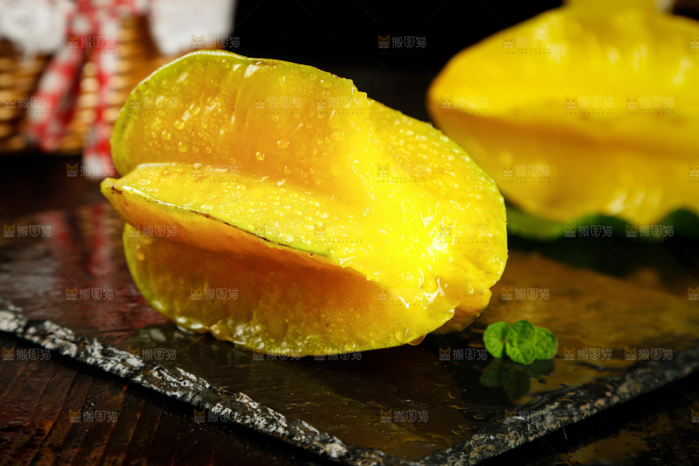 黑底上的漳州杨桃