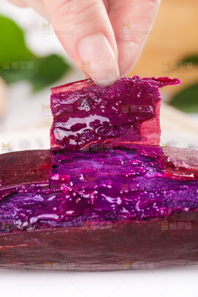 浅底上的板栗紫薯