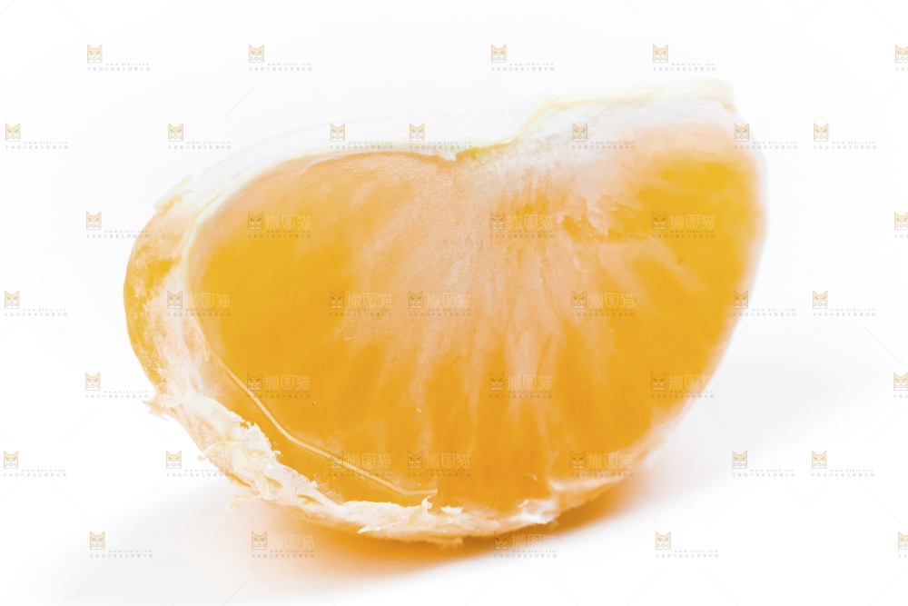 白底上的青皮蜜橘