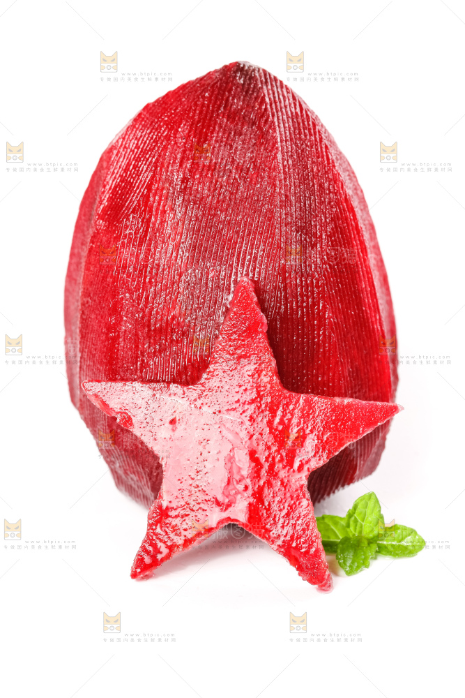 白底上放着甜菜头