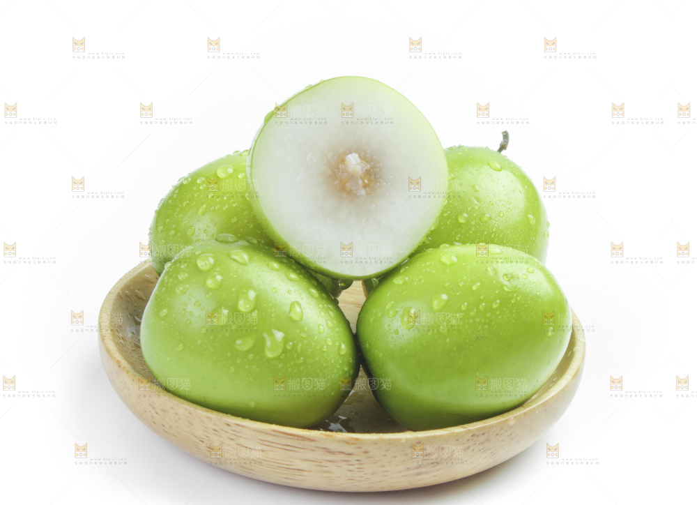 盘子里装牛奶大青枣
