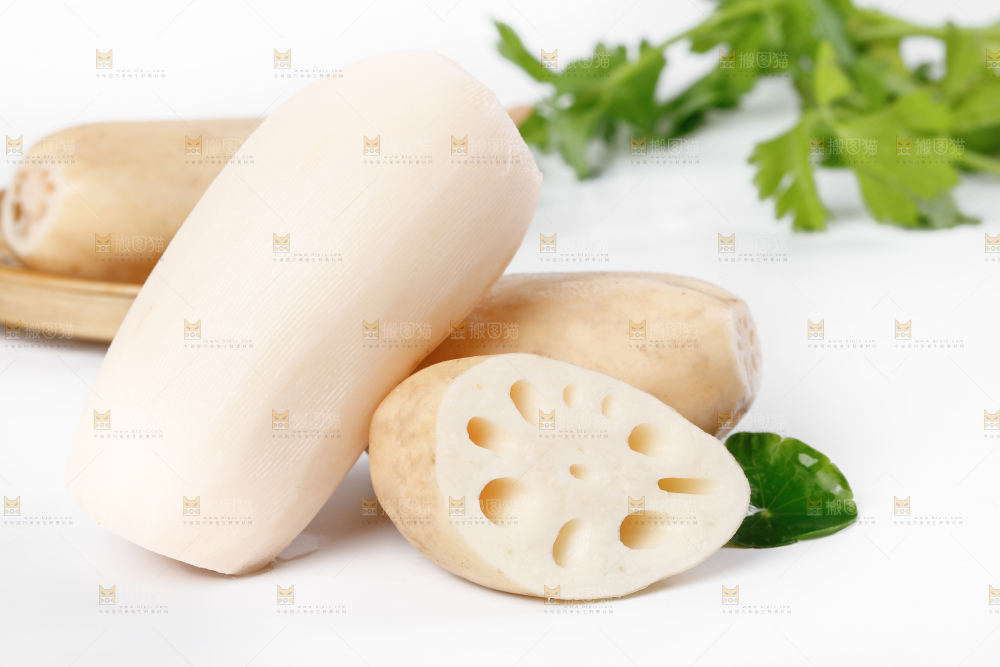 白底上一堆湖北洪湖莲藕