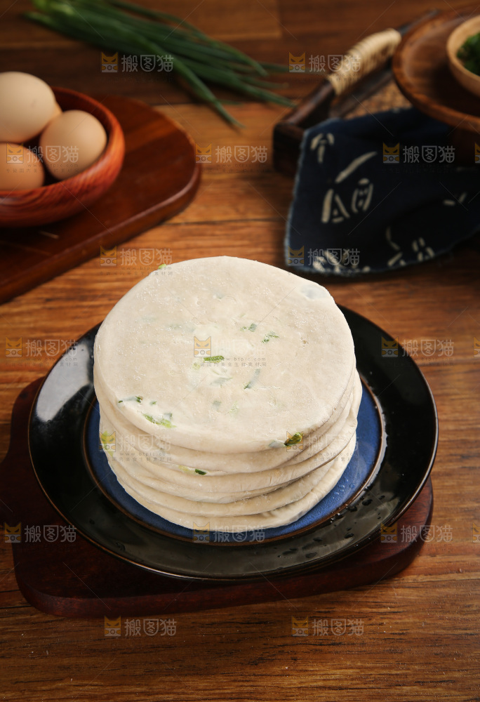 一盘葱花饼