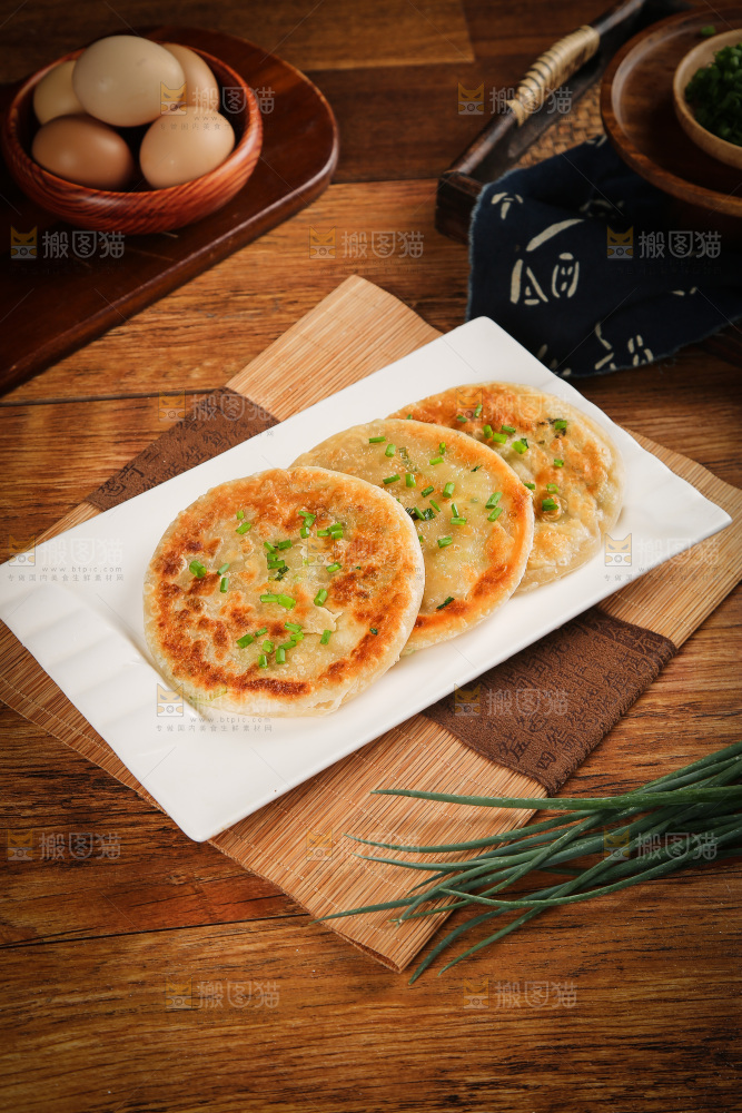 一盘香煎葱油饼