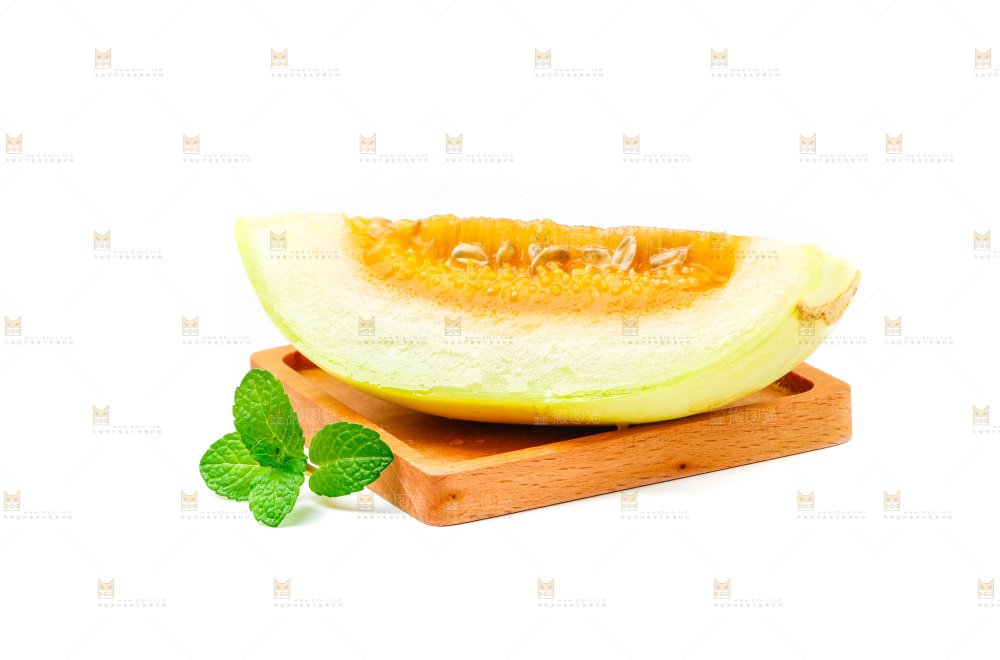 木板上的蜜瓜