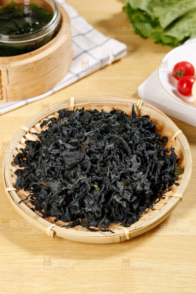 一篮干裙带菜