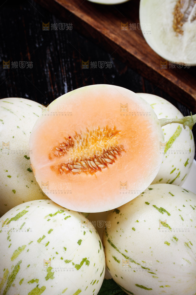 一盘月露流星蜜瓜