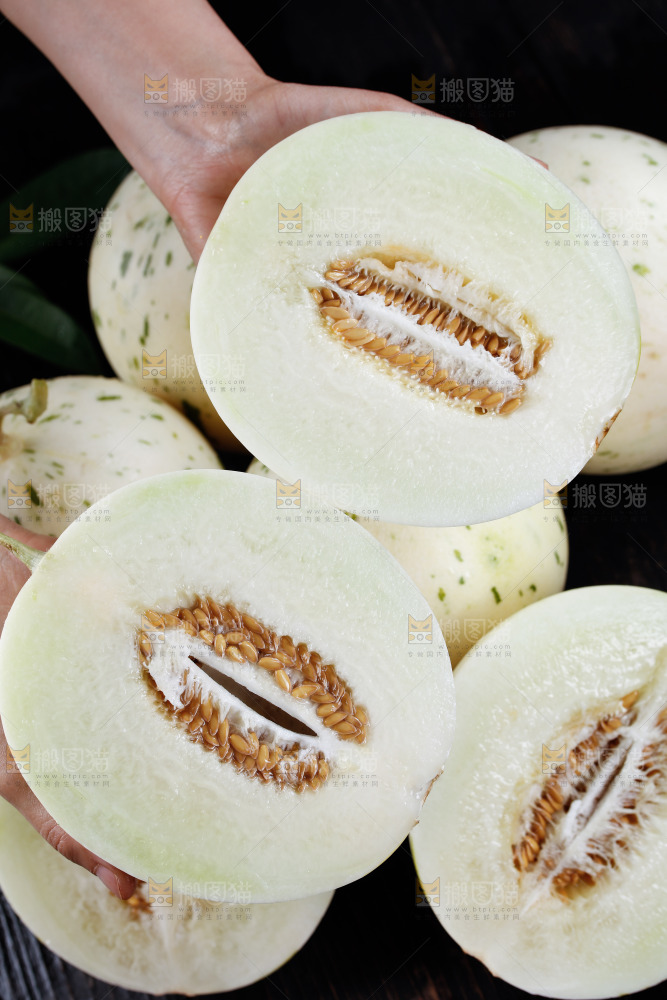 切面的月露流星蜜瓜