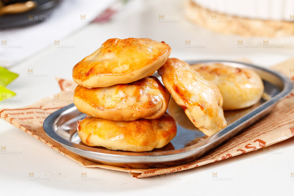 一盘鸡仔饼