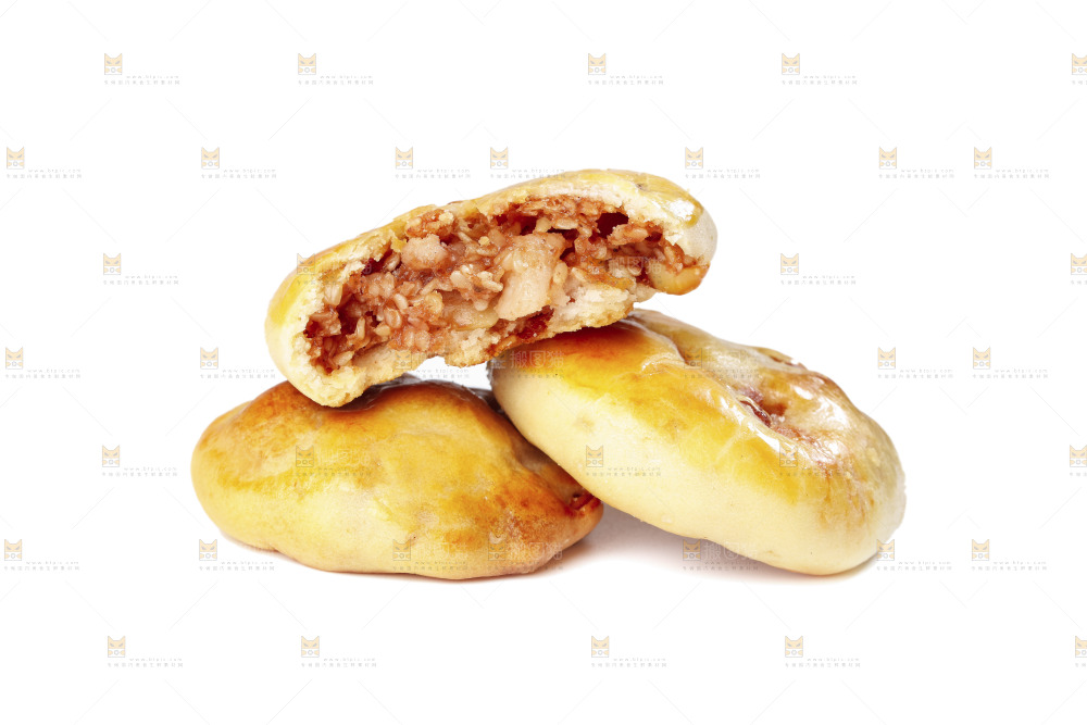白底上放着鸡仔饼