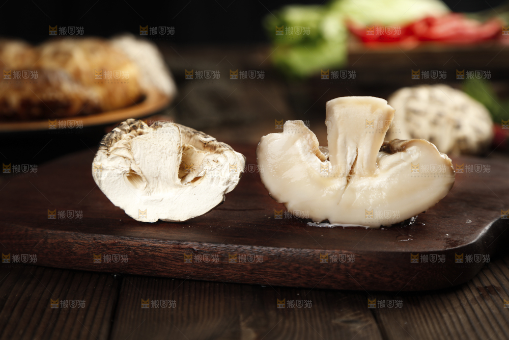 深底上的干花菇