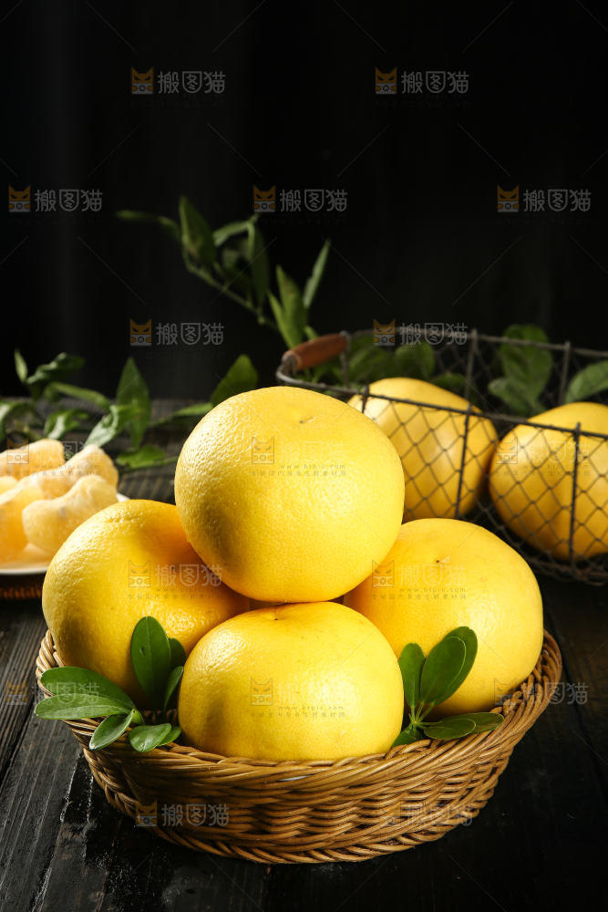 篮子里的黄金葡萄柚