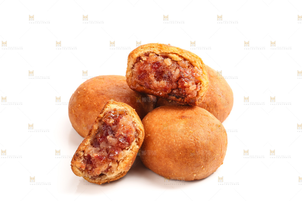 白底上的火腿月饼