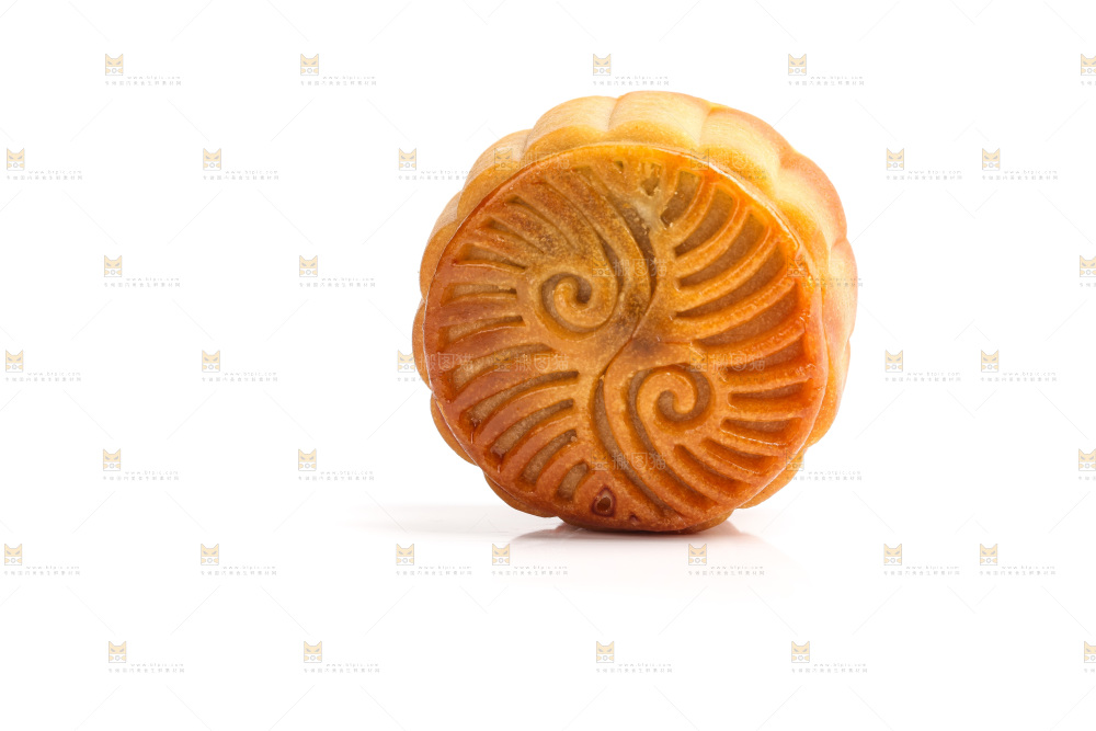 白底上的水果月饼